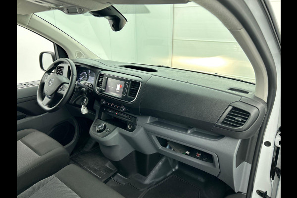 Opel Vivaro 2.0 145 pk L3H1 Edition Automaat Navigatie Cruise control Camera Airco Trekhaak