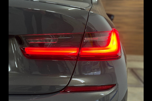 BMW 3-serie 330i High Executive Edition | M-Pakket | Pano | HUD | 360° Camera | 20' inch | Adaptive Cruise Control | Harman/Kardon