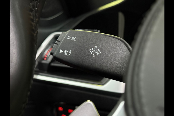 BMW 3-serie 330i High Executive Edition | M-Pakket | Pano | HUD | 360° Camera | 20' inch | Adaptive Cruise Control | Harman/Kardon