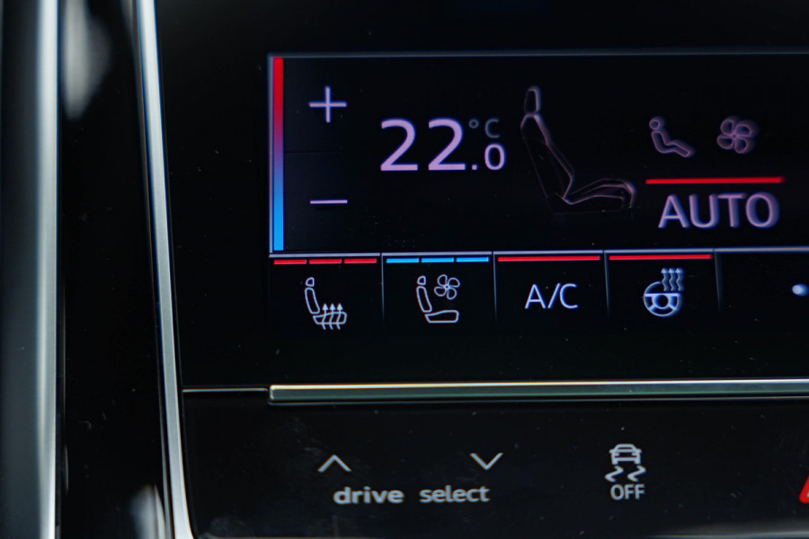 Audi Q8 60 TFSI e quattro Pro Line S Competition |Pano|RS-Zetels|HUD|4-Wielsturing|B&O|