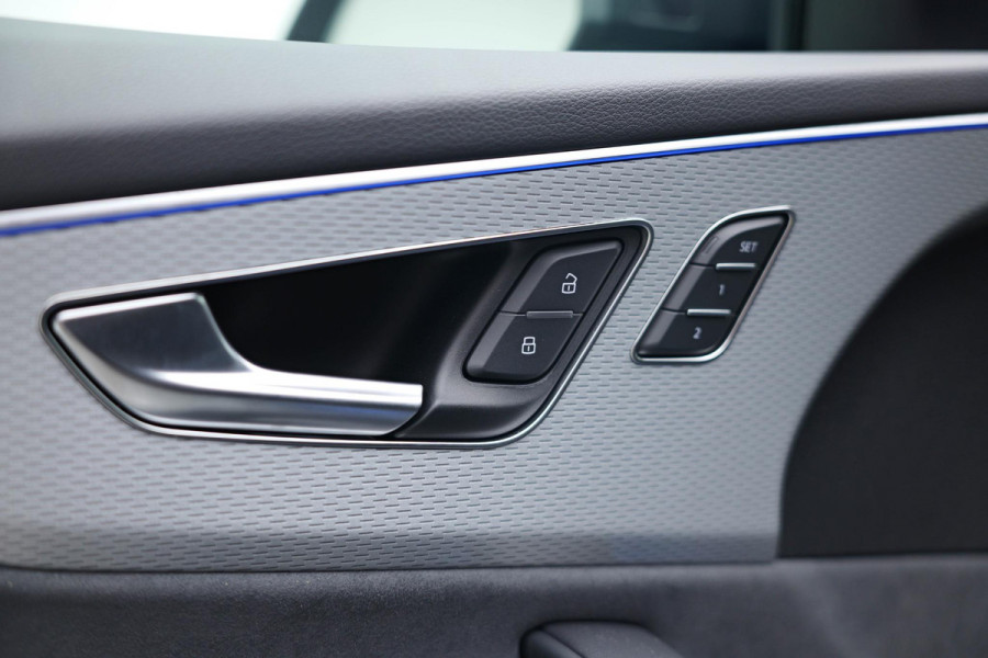 Audi Q8 60 TFSI e quattro Pro Line S Competition |Pano|RS-Zetels|HUD|4-Wielsturing|B&O|