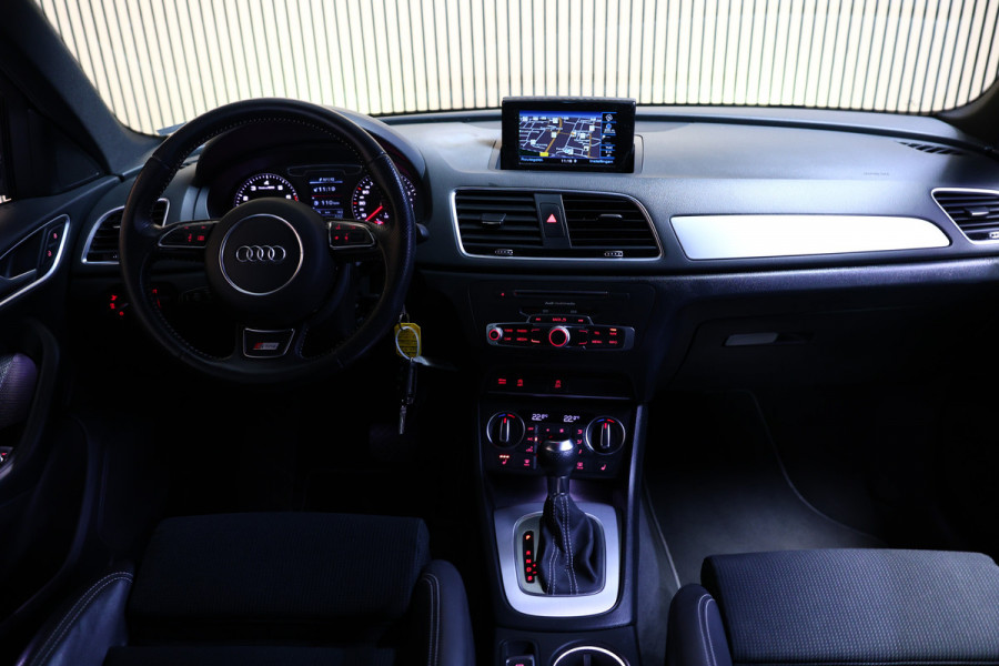 Audi Q3 1.4 TFSI CoD Sport S-Line AUT NAVI LEDER XENON CRUISE ECC '18