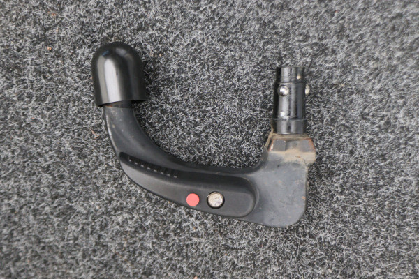 Volkswagen Touran 1.4 TSI DSG Highline Business R Panoramadak, ACC, Camera, Navigatie, Bluetooth, LED, Trekhaak, 17''