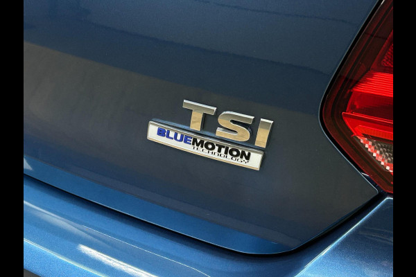Volkswagen Polo Occasion 1.2 TSI Comfortline Connected Series | Blauw | Tweedehands Volkswagen Polo | Cruisecontrol | Carplay