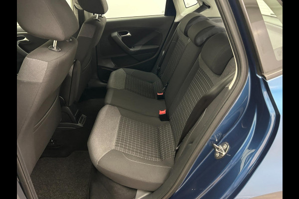 Volkswagen Polo Occasion 1.2 TSI Comfortline Connected Series | Blauw | Tweedehands Volkswagen Polo | Cruisecontrol | Carplay