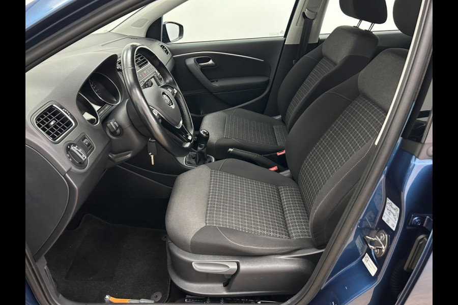Volkswagen Polo Occasion 1.2 TSI Comfortline Connected Series | Blauw | Tweedehands Volkswagen Polo | Cruisecontrol | Carplay