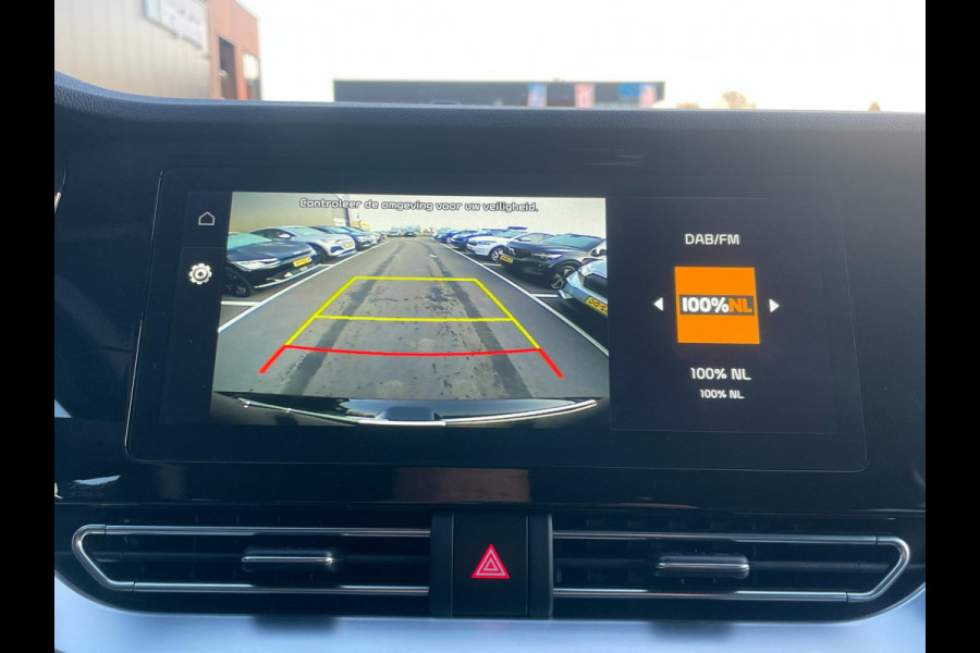 Kia e-Niro DynamicLine 64 kWh|100%SOH|NW LOGO|FACELIFT|3-FASE|LEDER|ACC|CARPLAY|CAMERA|STOEL+STUURVERW|IN. BTW|1e EIG|NL-AUTO|NAP|