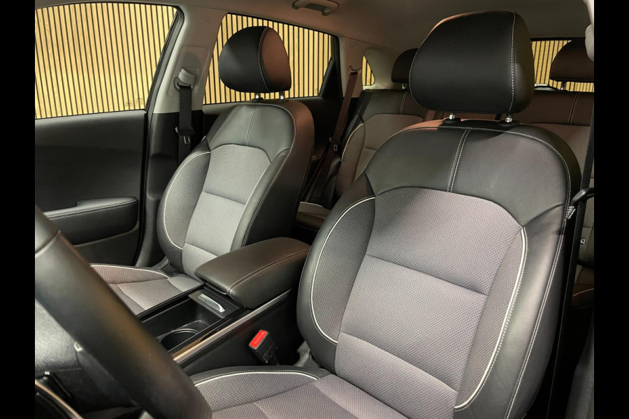 Kia e-Niro DynamicLine 64 kWh|100%SOH|NW LOGO|FACELIFT|3-FASE|LEDER|ACC|CARPLAY|CAMERA|STOEL+STUURVERW|IN. BTW|1e EIG|NL-AUTO|NAP|