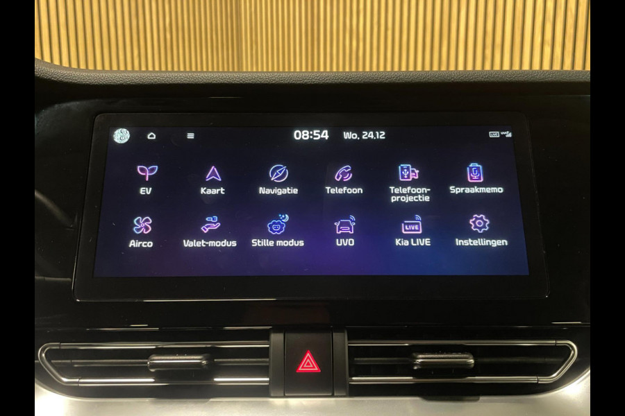 Kia e-Niro DynamicLine 64 kWh|100%SOH|NW LOGO|FACELIFT|3-FASE|LEDER|ACC|CARPLAY|CAMERA|STOEL+STUURVERW|IN. BTW|1e EIG|NL-AUTO|NAP|