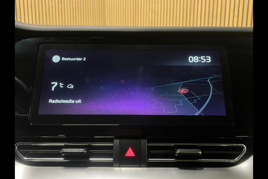 Kia e-Niro DynamicLine 64 kWh|100%SOH|NW LOGO|FACELIFT|3-FASE|LEDER|ACC|CARPLAY|CAMERA|STOEL+STUURVERW|IN. BTW|1e EIG|NL-AUTO|NAP|