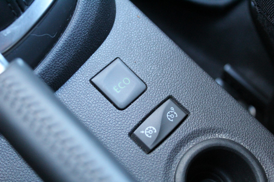 Renault Captur 1.3 TCe 150PK Intens | BLIS | Navigatie | Camera | Cruise Control | Keyless