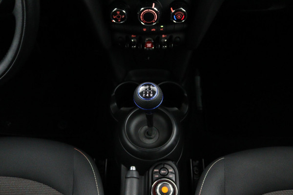 MINI Cooper 1.5 CHILI*A/C*CRUISE*NAVI*BLUETH.*I-DRIVE*ORIG NL*