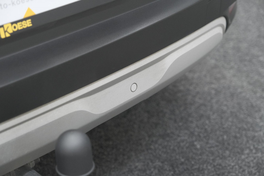 Renault Captur TCe 140 EDC Intens | Trekhaak | Camera | BOSE Audio | 9.3 Inch Groot Scherm