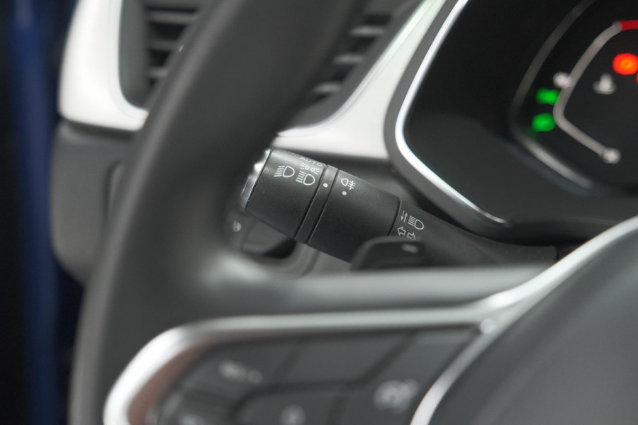 Renault Captur TCe 140 EDC Intens | Trekhaak | Camera | BOSE Audio | 9.3 Inch Groot Scherm