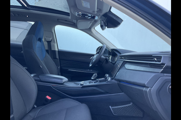 Lynk & Co 01 1.5 PHEV Carplay Pano.dak Adapt.Cruise Hoge zit Plug-in