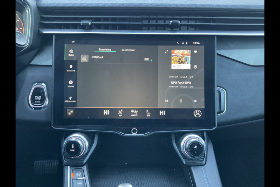 Lynk & Co 01 1.5 PHEV Carplay Pano.dak Adapt.Cruise Hoge zit Plug-in