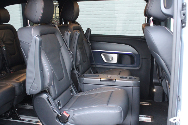 Mercedes-Benz Eqv 300 L2 / AMG / New Model / Luchtvering / 7-Persoons / Burmester / Electr Stoelen / Vol Opties / NIEUW!!