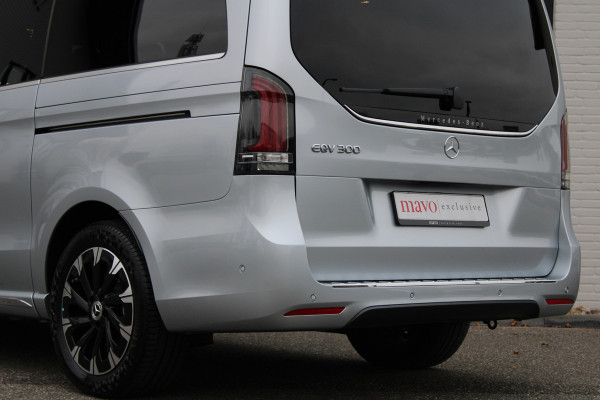 Mercedes-Benz Eqv 300 L2 / AMG / New Model / Luchtvering / 7-Persoons / Burmester / Electr Stoelen / Vol Opties / NIEUW!!