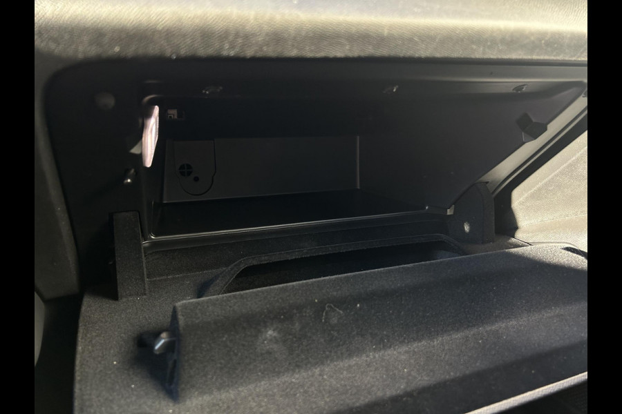 Peugeot 408 1.6 HYbrid GT 180 EAT8 | El.achterklep | Matrix LED | Prijs is rijklaar