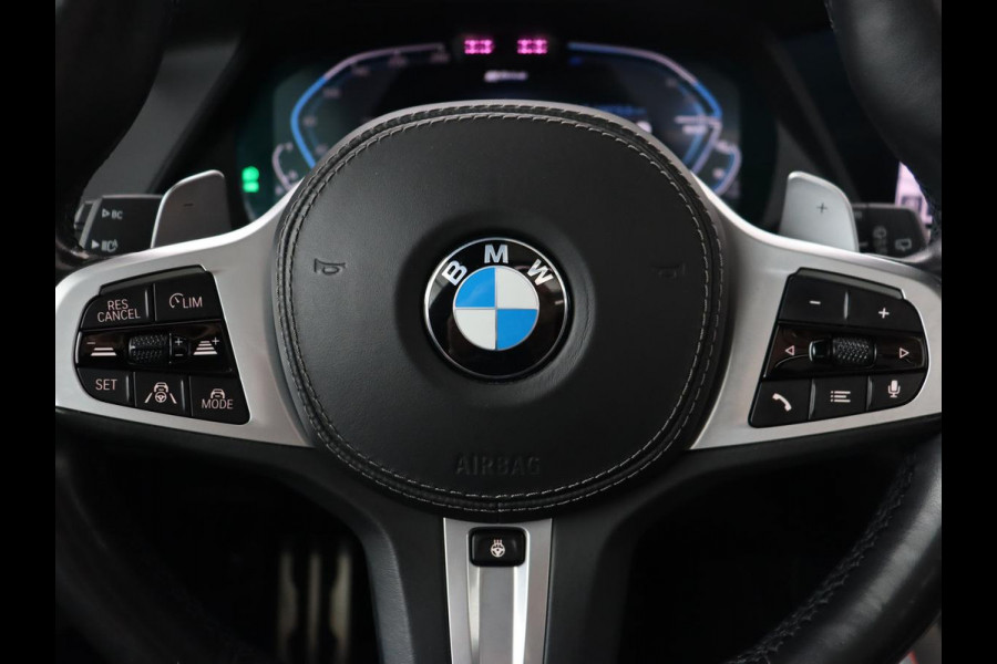 BMW X5 xDrive45e M Sport | Panoramadak | Stoelventilatie | Head-Up | Rear Entertainment | Leder | Adaptive cruise | 360 Camera | Harman/Kardon | 21'' | Achterbankverwarming | Carplay | Soft-Close