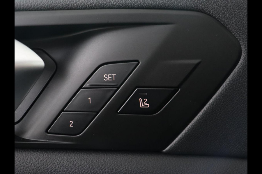 BMW X5 xDrive45e M Sport | Panoramadak | Stoelventilatie | Head-Up | Rear Entertainment | Leder | Adaptive cruise | 360 Camera | Harman/Kardon | 21'' | Achterbankverwarming | Carplay | Soft-Close