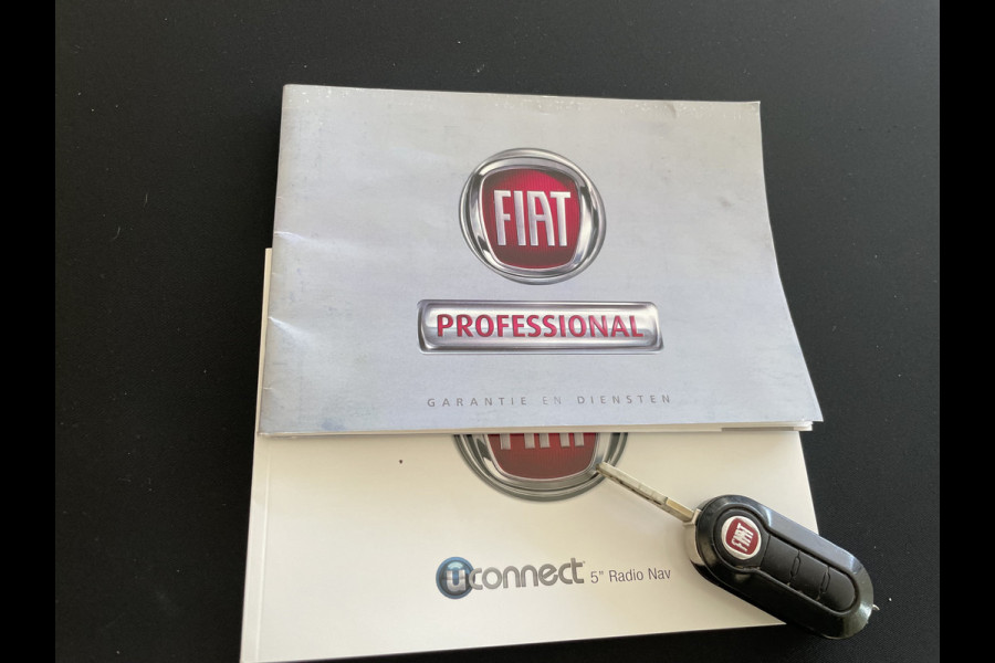 Fiat Doblò Cargo 1.6 MJ L1H1 SX Airco - Bluetooth - Parkeersensoren achter - Radio - Tussenschot volledig - Zijschuifdeur rechts - Stuur multifunctioneel - Mistlampen voor - Elektrische ramen voor