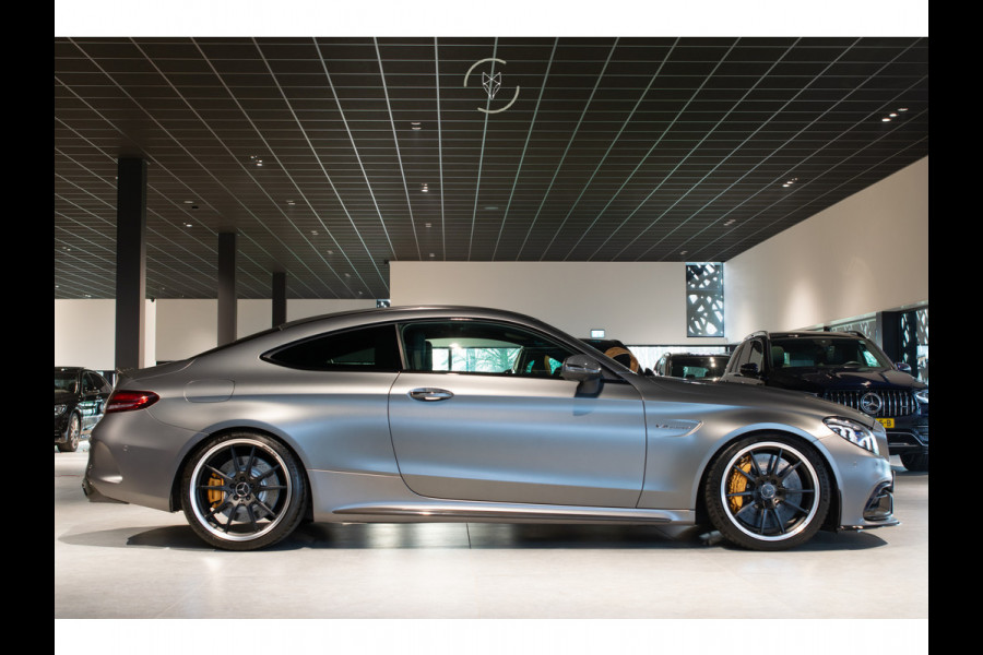 Mercedes-Benz C-Klasse AMG 63 S Coupé Ceramic|Matte lak|Aerodynamica|Full Carbon|Performance stoelen|Burmester|BTW