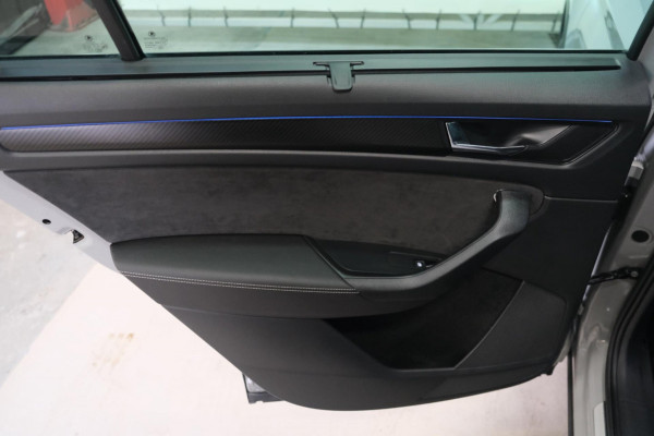 Škoda Kodiaq 1.5 TSI Sportline Business Automaat - Export prijs!