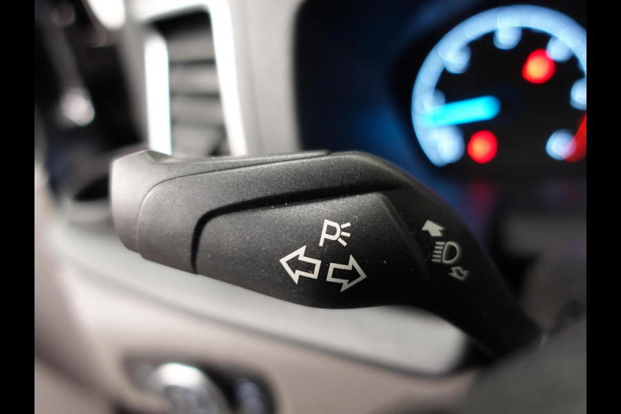 Ford Transit Custom 130pk Automaat L2H1 Limited Raptor Edition Dubbele Cabine | 2x Schuifdeur | Navigatie | Airco | Cruise control | Trekhaak | Parkeersensoren