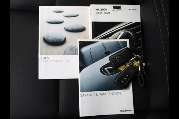 Lexus NX 300h AWD Sport Edition | Panoramadak | Leder | Premium Navi