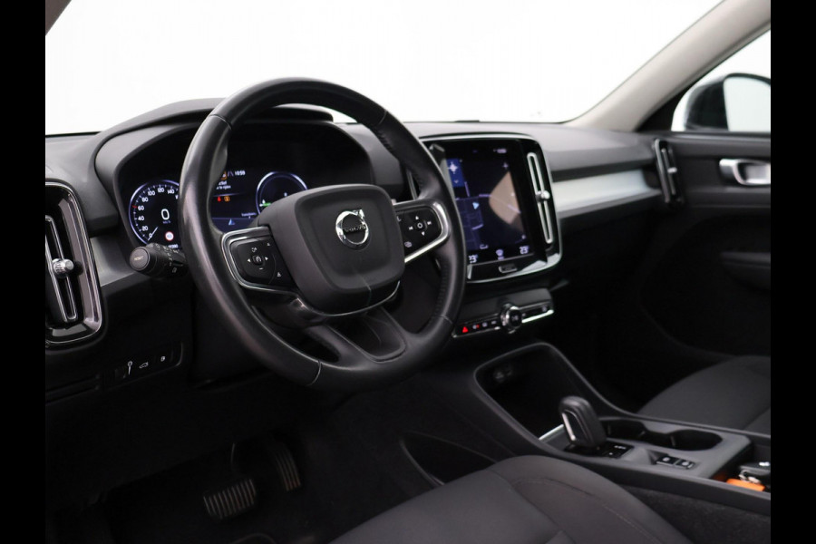 Volvo XC40 1.5 T4 RECHARGE 211 PK PHEV ORIG. NL BTW | CAMERA | APPLE CARPLAY | 18 INCH | DAB