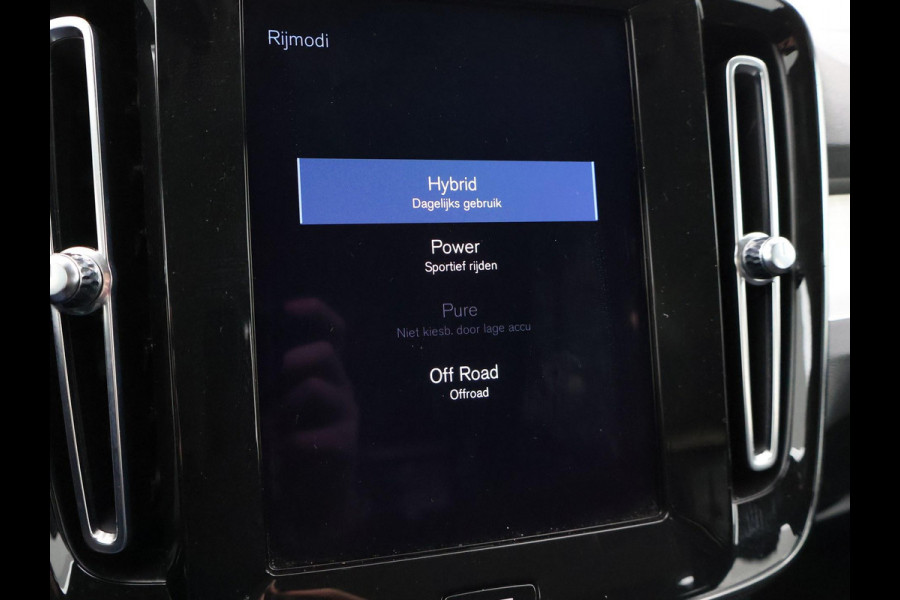 Volvo XC40 1.5 T4 RECHARGE 211 PK PHEV ORIG. NL BTW | CAMERA | APPLE CARPLAY | 18 INCH | DAB