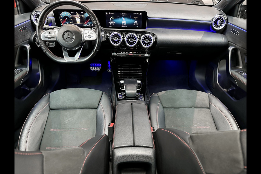 Mercedes-Benz A-Klasse A200 AMG |Sfeerlicht|Panorama|Camera