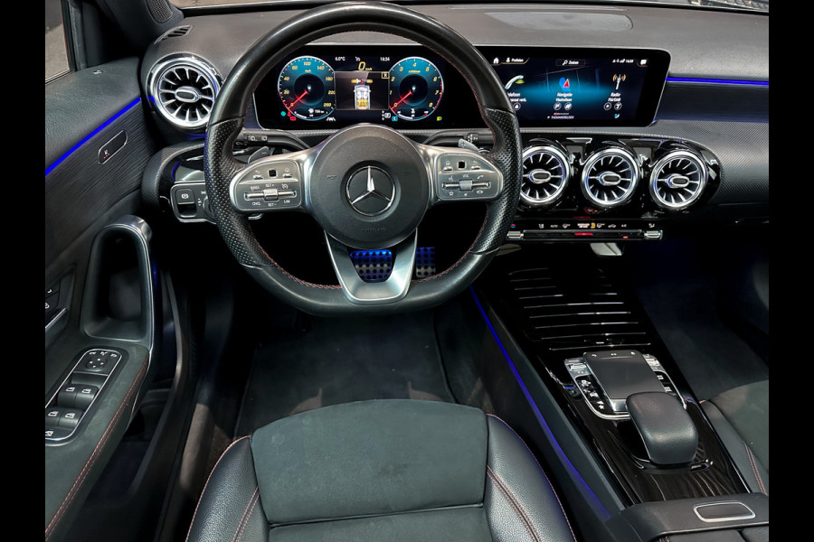 Mercedes-Benz A-Klasse A200 AMG |Sfeerlicht|Panorama|Camera