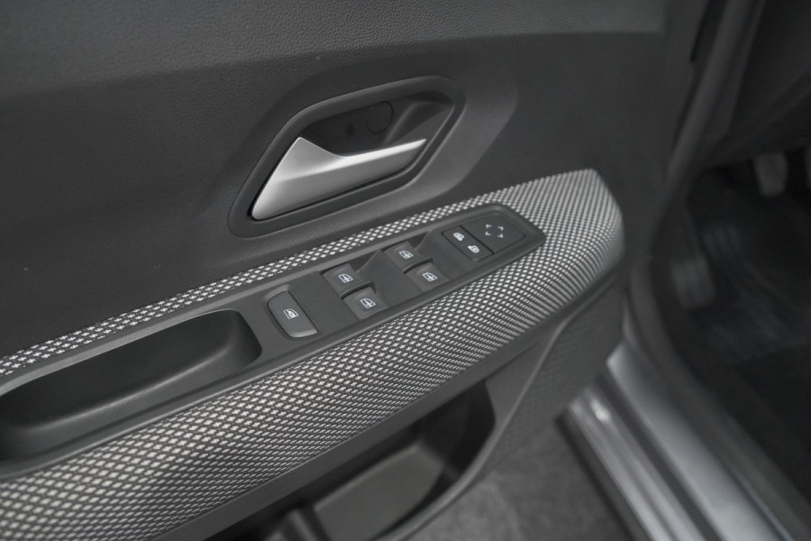 Dacia Jogger TCe 100 ECO-G Expression | 7 Zitplaatsen | Camera | Dodehoekdetectie | Navigatie