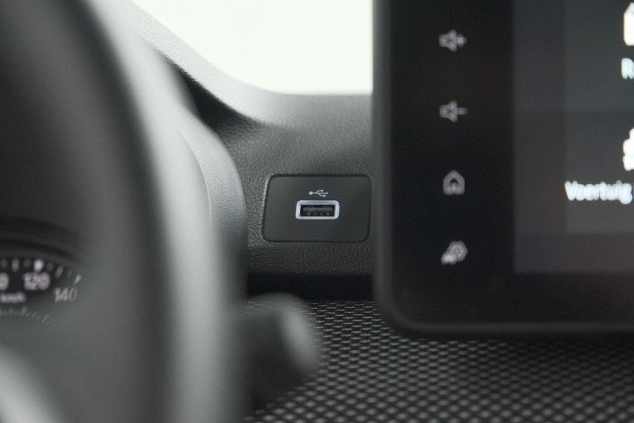 Dacia Jogger TCe 100 ECO-G Expression | 7 Zitplaatsen | Camera | Dodehoekdetectie | Navigatie