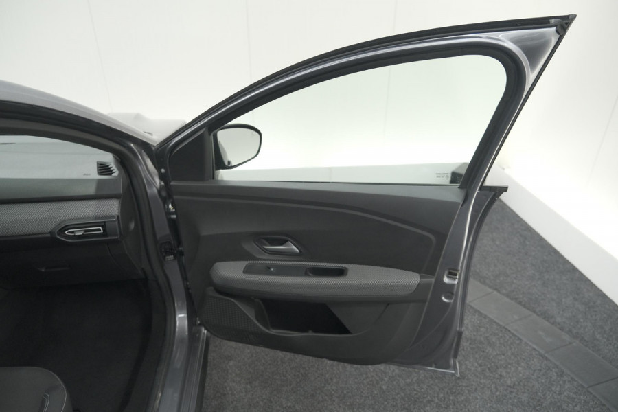 Dacia Jogger TCe 100 ECO-G Expression | 7 Zitplaatsen | Camera | Dodehoekdetectie | Navigatie