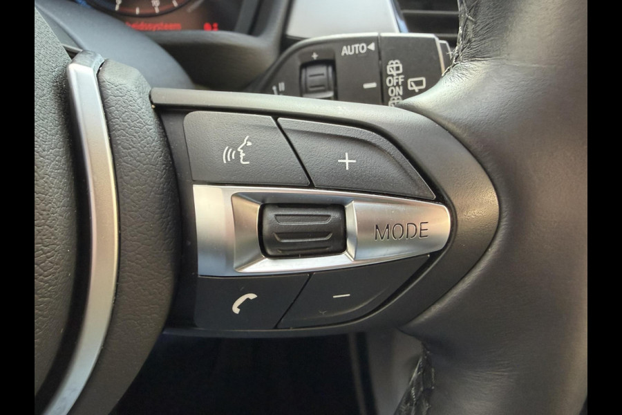 BMW X1 SDrive18i Automaat Clima Cruise Navi Pdc V+A Stoelverwarming Elek. A-klep
