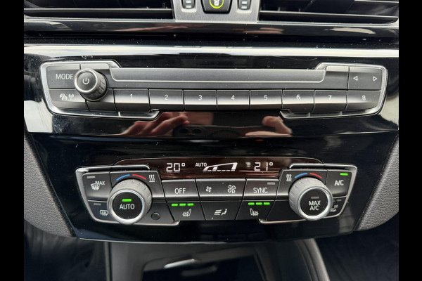 BMW X1 SDrive18i Automaat Clima Cruise Navi Pdc V+A Stoelverwarming Elek. A-klep