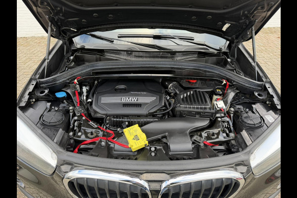 BMW X1 SDrive18i Automaat Clima Cruise Navi Pdc V+A Stoelverwarming Elek. A-klep