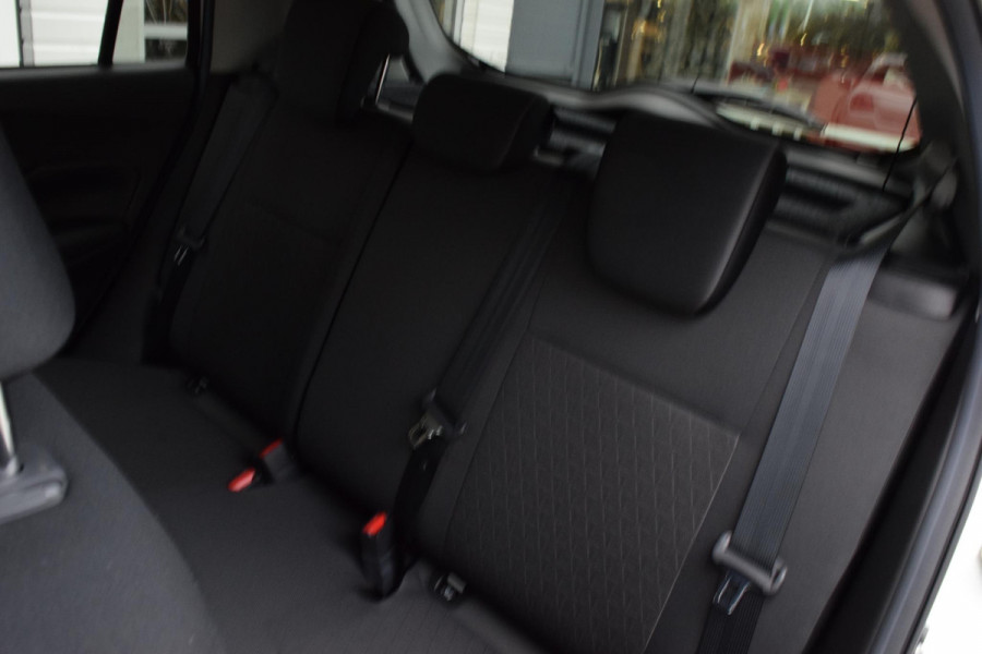 Suzuki Swift 1.2 Style Smart Hybrid|Carplay|Camera