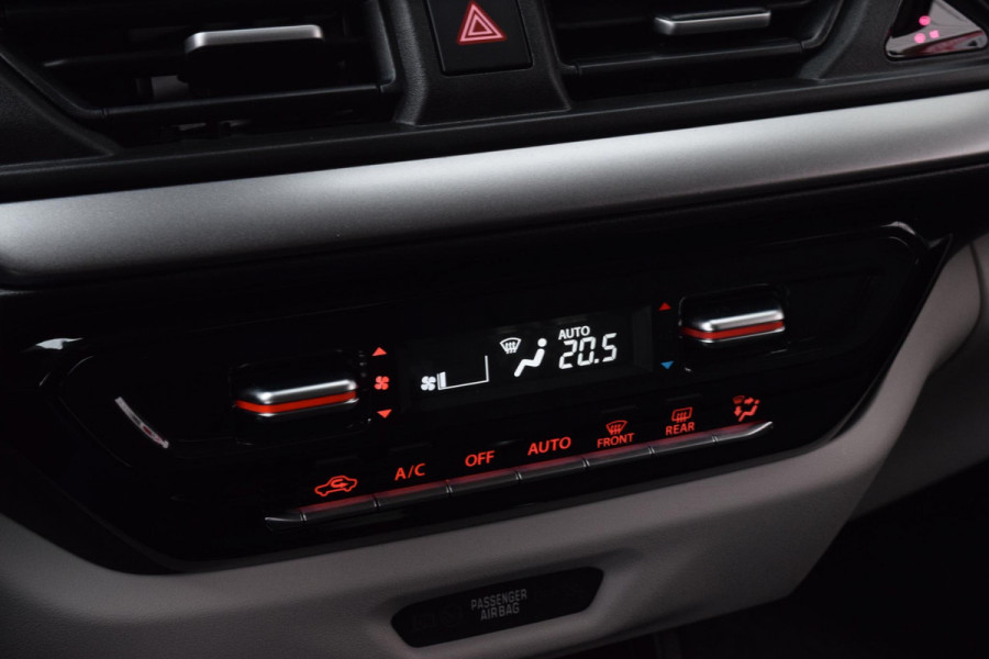 Suzuki Swift 1.2 Style Smart Hybrid|Carplay|Camera