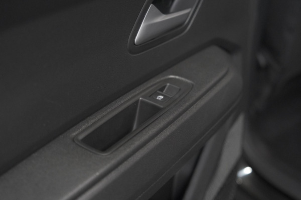 Dacia Duster Mild Hybrid 130 Expression | Camera | Stoelverwarming | Apple Carplay | Navigatie