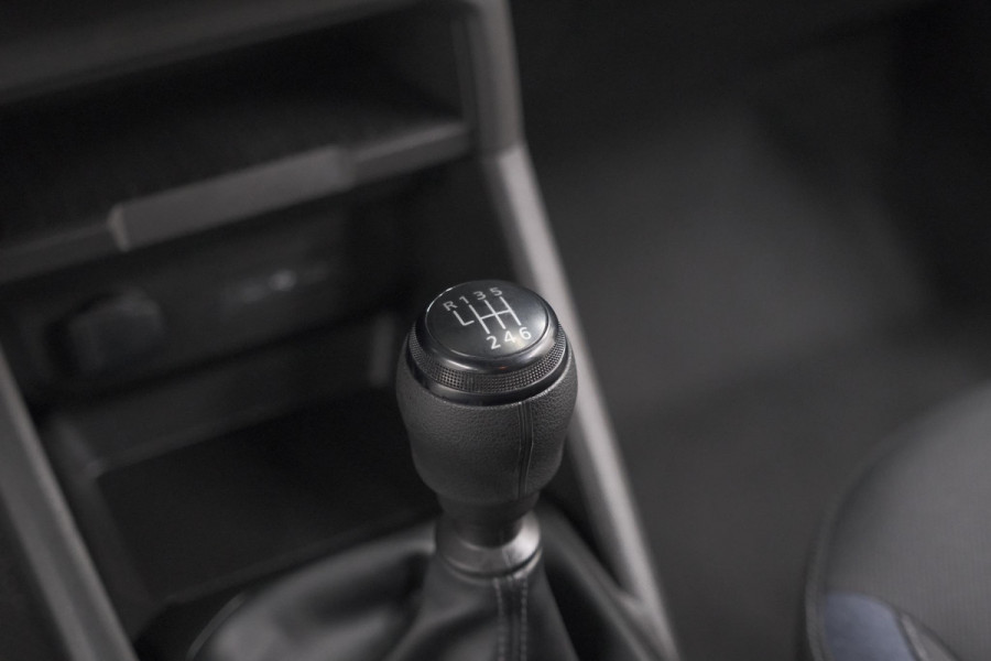 Dacia Duster Mild Hybrid 130 Expression | Camera | Stoelverwarming | Apple Carplay | Navigatie