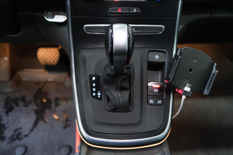 Renault Scénic 1.3 TCe Intens > €6600,- NETTO <