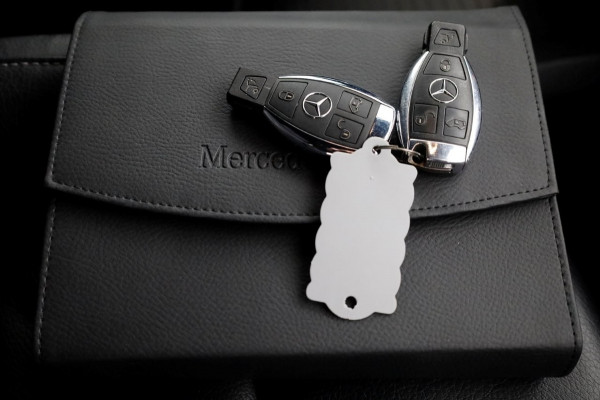 Mercedes-Benz V-Klasse 300d 4-MATIC Lang Edition AMG Personenbus INCL. BTW/BPM 09-2021