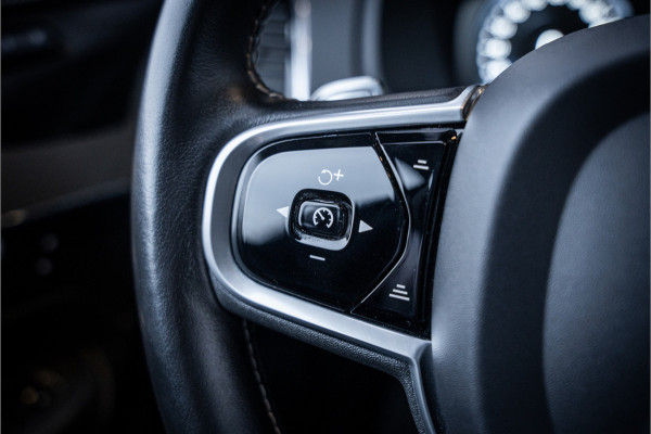 Volvo XC90 2.0 T8 Twin Engine AWD R-Design - Panorama | H&K | Memory | Trekhaak