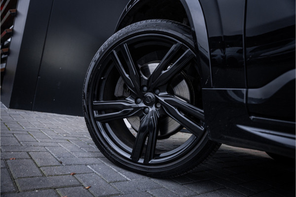 Volvo XC90 2.0 T8 Twin Engine AWD R-Design - Panorama | H&K | Memory | Trekhaak