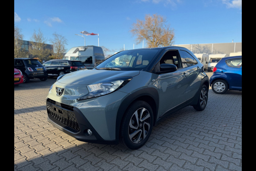 Toyota Aygo X 1.0 VVT-i S-CVT Pulse Automaat 5 JAAR GARANITE (BOVAG/RIJKLAARPRIJS)