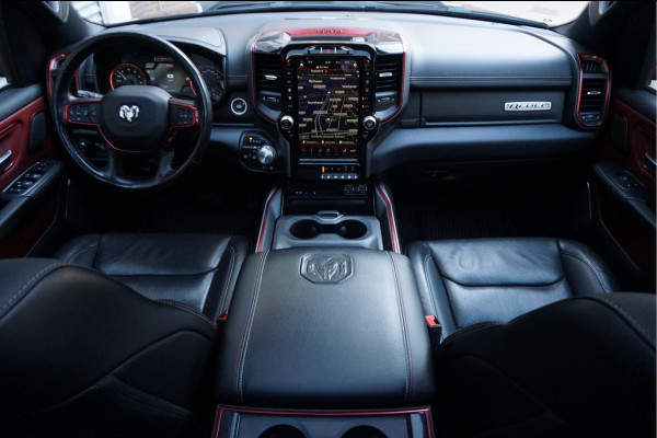 Dodge Ram 1500 5.7 V8 4x4 Crew Cab Rebel Sport | Luchtvering PANO -dak | Black Line | Off Road | Groot Navi | Apple CarPlay | Keyless | 20inch | Harman Kardon | Full LED | LPG onderbouw | excl BTW